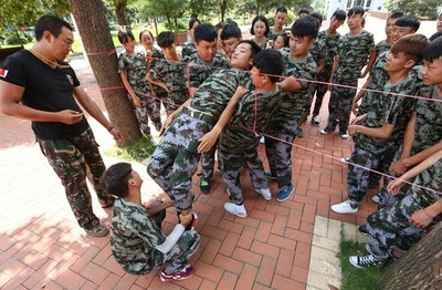 貴陽女子職校 拓展訓練為“另類”軍訓注入新活力