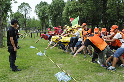 團隊力量的熔爐 探秘北京眾宏拓展訓練公司的拓展訓練