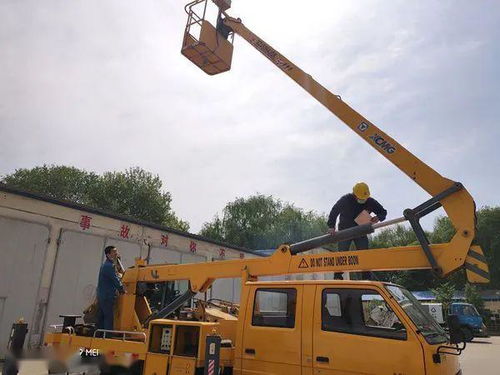 迎接廠內(nèi)機(jī)動(dòng)車(chē)審驗(yàn) 筑牢生產(chǎn)服務(wù)安全基石——暨人工裝卸服務(wù)的協(xié)同保障
